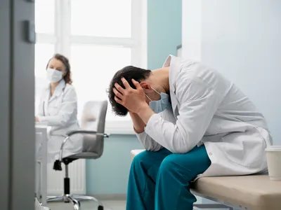 A fi prea drăguț cu cineva poate fi un semn de boală. Ce descoperire au făcut oamenii de știință? Foto: Freepik (fotografie cu caracter ilustrativ)