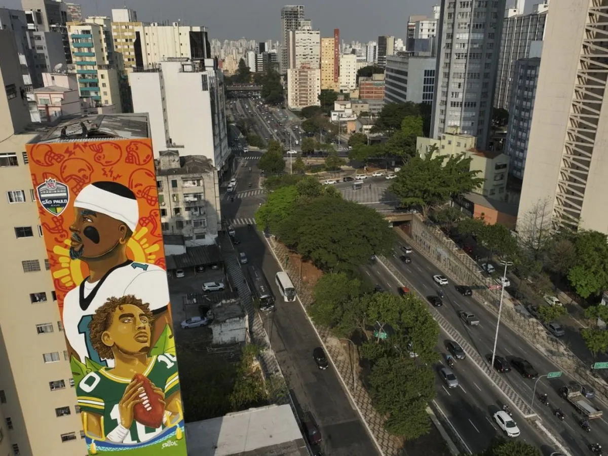 Blocuri din Philadelphia, cu pictură murală dedicată echipei locale de fotbal american Philadelphia Eagles- Foto: Profimedia Images