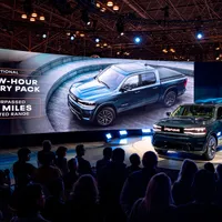 Dodge a prezentat la Salonul Auto de la New York 2023 pick-up-ul electric „monstruos” RAM 1500 REV. - Foto: Profimedia Images