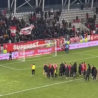 Scandal la meciul Dinamo-Farul Constanța. Amendă uriașă pentru organizator - Foti: captură Facebook