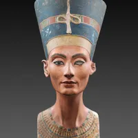Bustul reginei Nefertiti din Berlin a fost revendicat de Egipt. S-a făcut un comitet național Foto: smb.museum