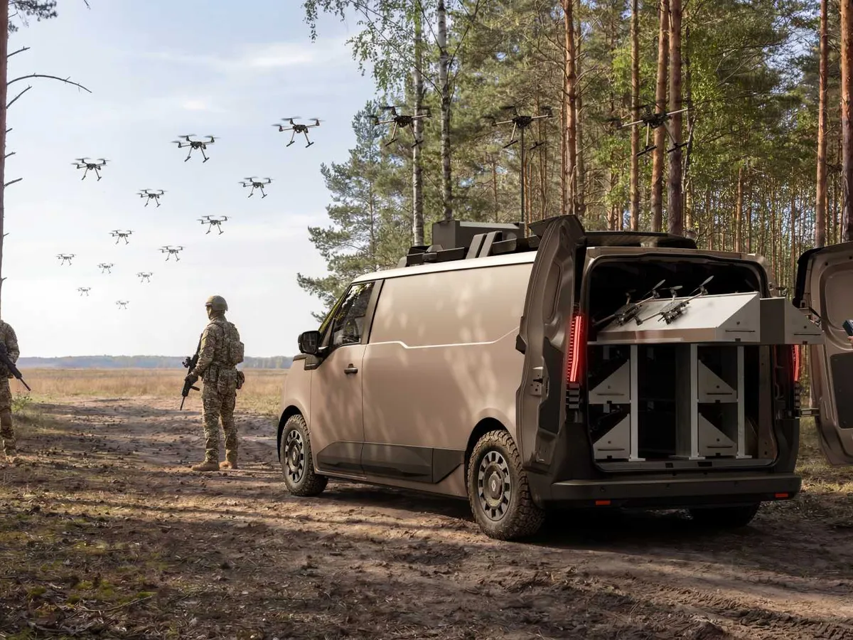 Renault Trafic port-drone - Foto: Renault