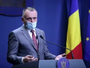 Elevii nu au teste de salivă pentru lunea viitoare. Cîmpeanu îi cere lui Arafat să rezolve situația / gov.ro