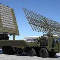 VIDEO Drone ucrainene spulberă un radar rusesc de 100.000.000$ în Crimeea. Putin trage „în orb” - Foto: X