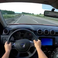 Dacia Duster 1.3 TCe 150 4x4 ajunge la 201 km/h cu pedala la fund pe autostradă. / Foto: Test Drive Freak, YouTube