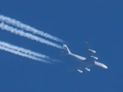 Un avion american de realimentare KC-135 Stratotanker s-a prăbuşit în Irak