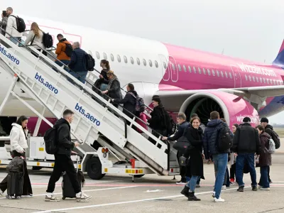 Avion Wizz Air - Foto: Profimedia Images