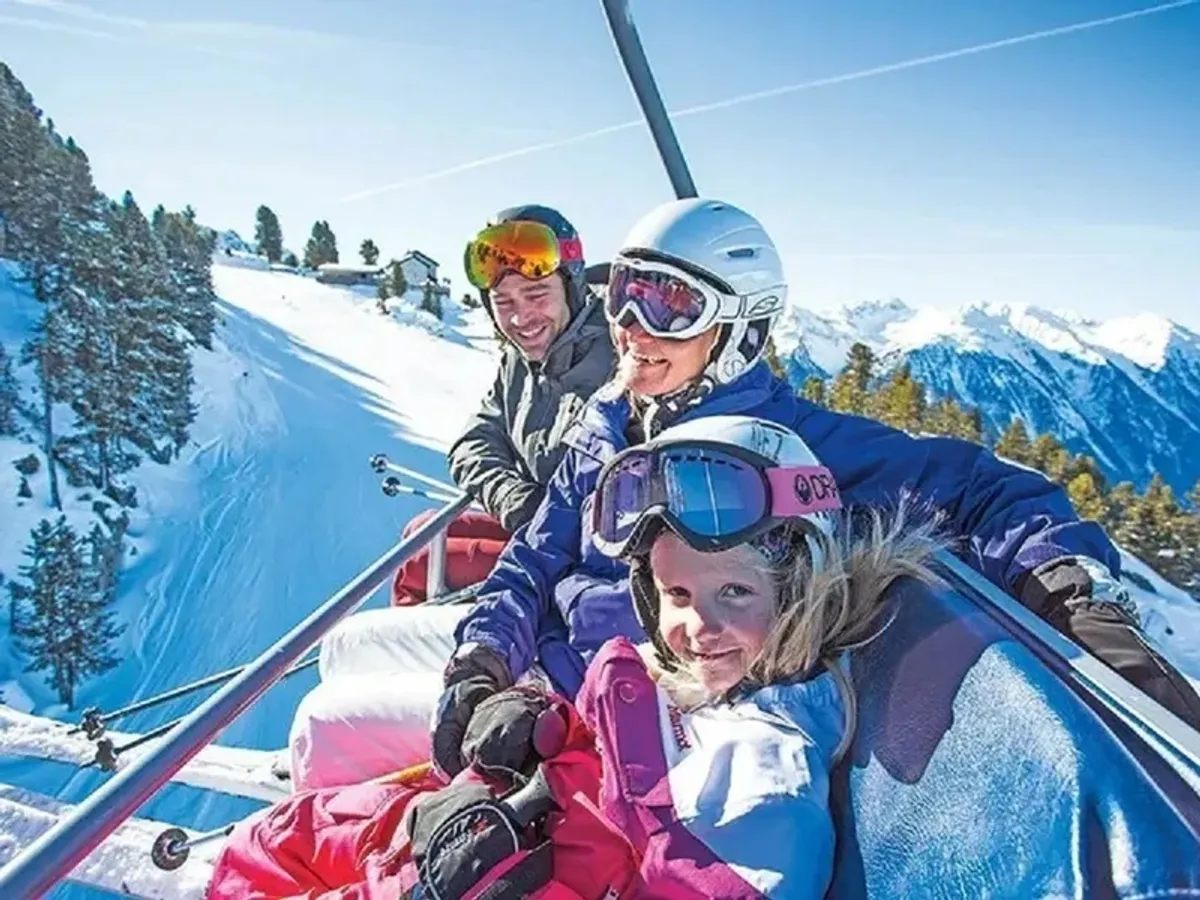 Vacanța de schi - Foto: Profimedia Images (Imagine cu rol ilustrativ)