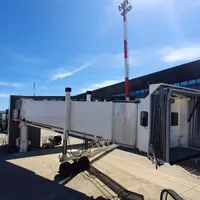 Tuneluri pentru pasageri de milioane €, nefolosite pentru că Aeroportul Iași nu poate face angajări. Foto: Aeroportul Iași Facebook
