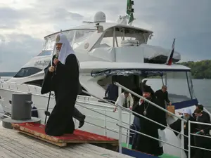 Patriarhul Kirill are la dispoziție un yacht de 5 milioane de dolari Foto: openrussia.com