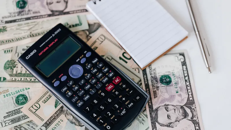 Calcularea taxelor- Foto: PEXELS PHOTOS
