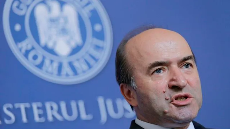Tudorel Toader pregătește o nouă modificare a codurilor penale. Foto Inquam Photos