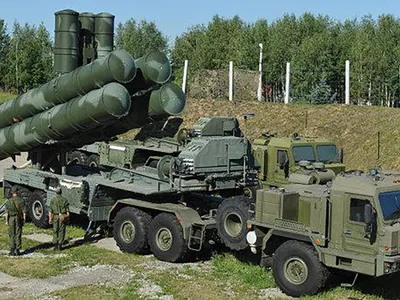 Atac ucrainean de geniu în Crimeea. „Ochii” sistemului antiaerian rusesc S-400, scoși din funcțiune - Foto: Profimedia images