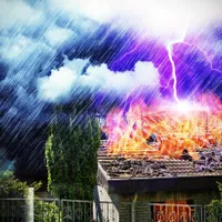 Incendiu la o casă lovită de fulger - Foto: Profimedia Images - Caracter ilustrativ