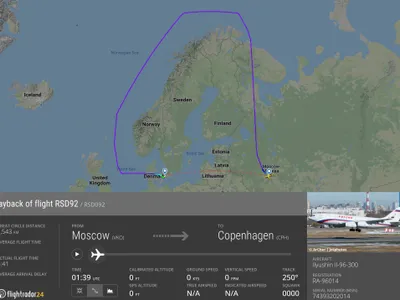Cât ocolește un avion rusesc pentru a ajunge de la Moscova la Copenhaga. / Foto: Flightradar24.com, Facebook