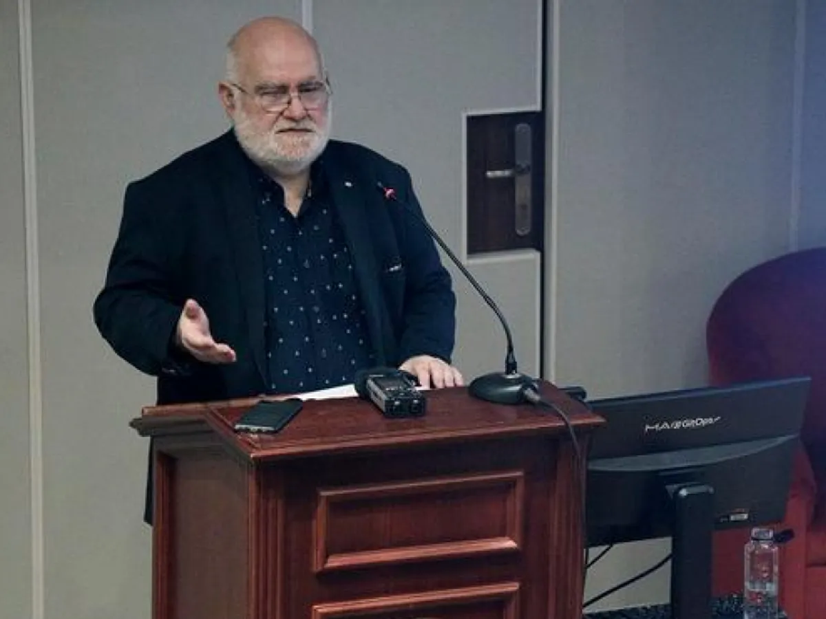 Ce măsuri a luat SNSPA după acuzațiile de hărțuire sexuală la adresa profesorului Alfred Bulai -- Foto: INQUAM Photos / Malina Norocea