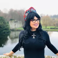 Ozana Barabancea. Foro pagina personală Facebook