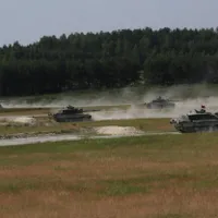 Slovacia va livra Ucrainei 30 de tancuri BMP-1. Germania „premiază” efortul cu 15 Leopard 2A4 - FOTO: Profimedia