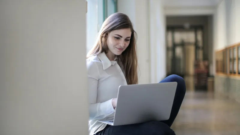123 de medalii la Olimpiada de informatică - Foto: Pexels / Adrea Piquaido