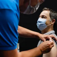 Belgia ia în considerare introducerea vaccinării obligatorii anti-COVID-19. / Foto: politico.eu
