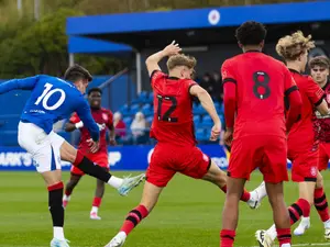 Fanii lui Rangers l-au descris pe Ianis Hagi în câteva cuvinte, după prestația cu Huddersfield