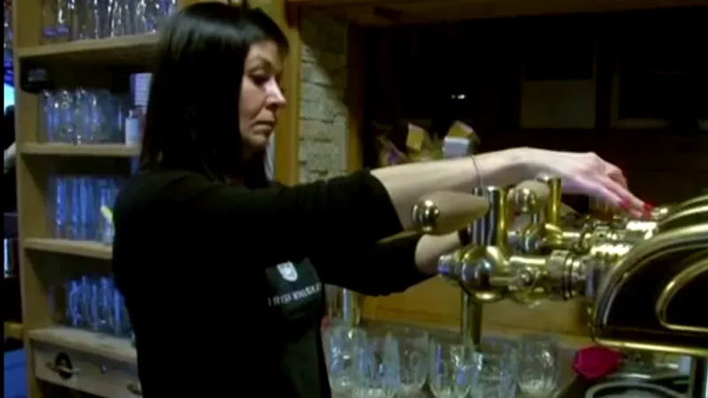 Cehii au redeschis restaurantele în semn de protest. Captură TVR