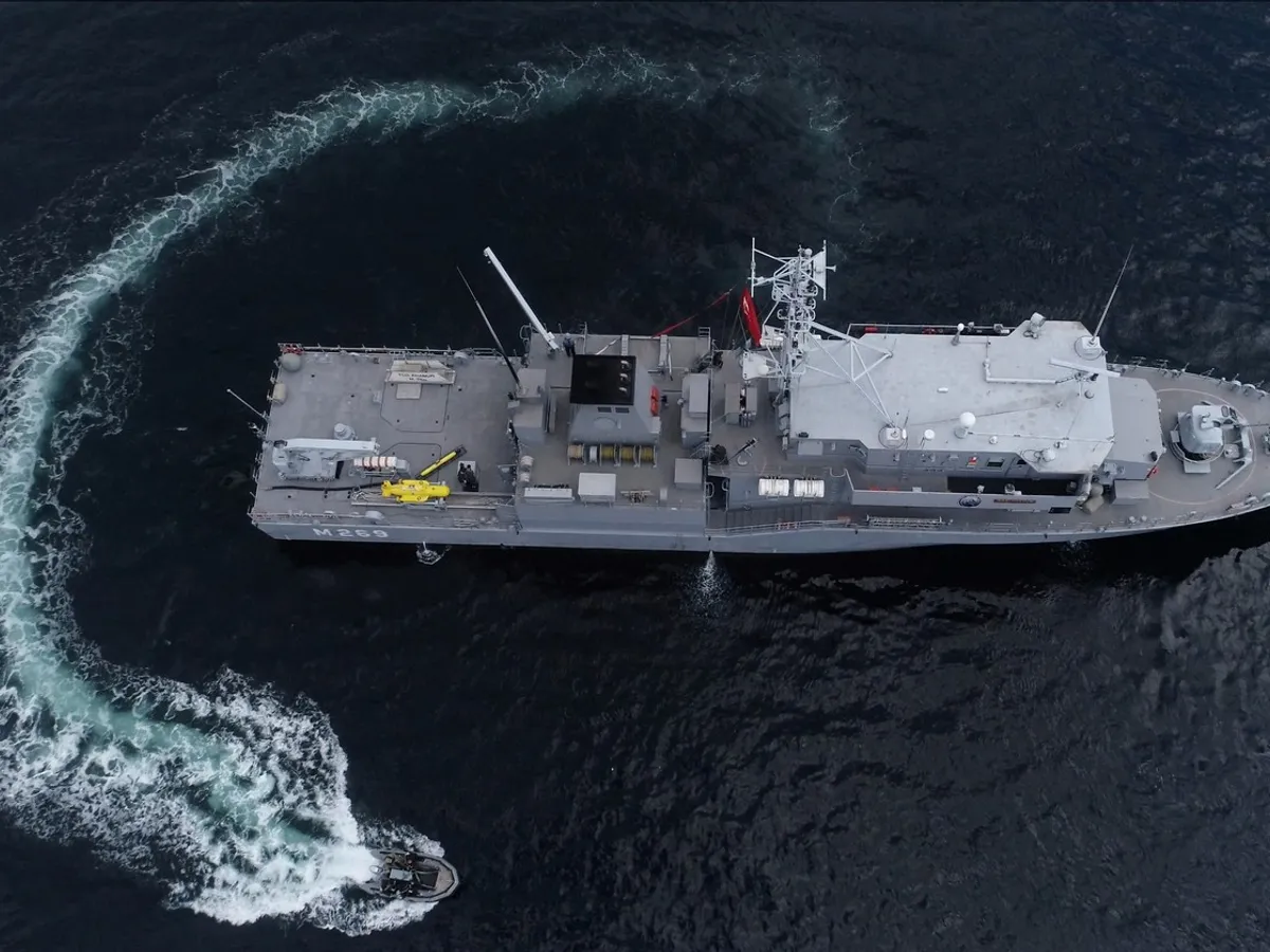 Bulgaria primește gratuit 7 nave vânătoare de mine. Le repară cu 42.000.000€. România are 2 dar mai dotate