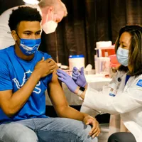 OMS solicită moratoriu pentru a treia doză a vaccinurilor anti-COVID/Foto: abcnews