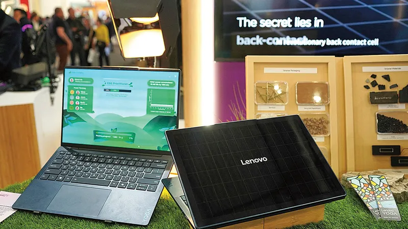 Yoga Solar PC de la Lenovo