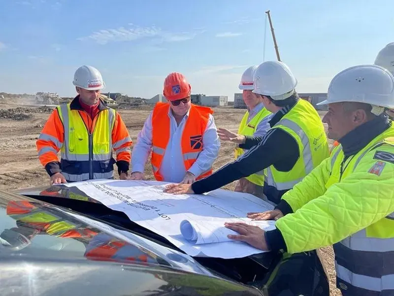 Autostrada Unirii de 5.300.000.000 €: Când se sapă prima groapă? Pe hârtie, se lucrează de 18 ani - Foto: Facebook/CNAIR - Imagine cu rol ilustrativ