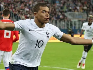 Schimb cu Kylian Mbappé - Foto: Wikimedia/Кирилл Венедиктов/CC BY-SA 3.0