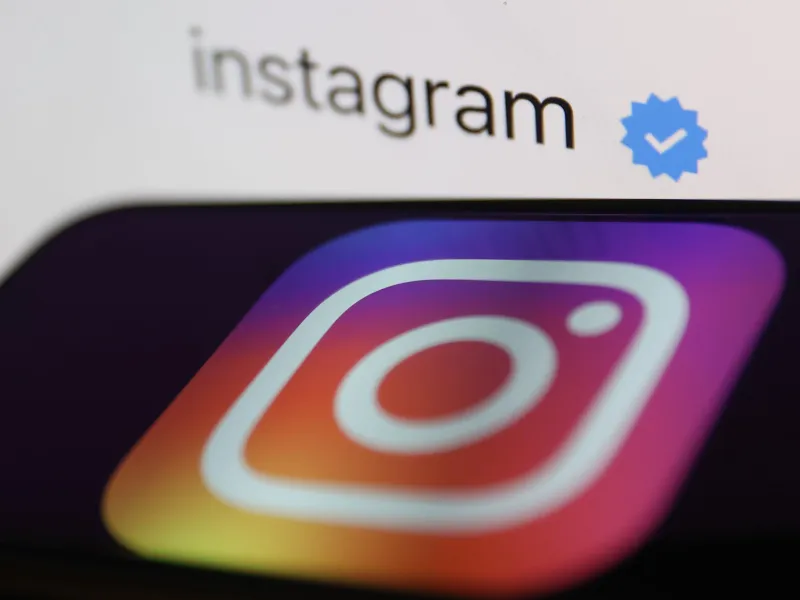 Produsele Meta Instagram și Facebook vor pune bifa "verificat" pe conturi contra unei plăţi - Foto: Profimedia Images