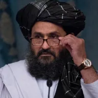 Mollahul Abdul Ghani Baradar, co-fondator şi numărul doi al talibanilor, s-a întors în Afganistan. / Foto: news.ro