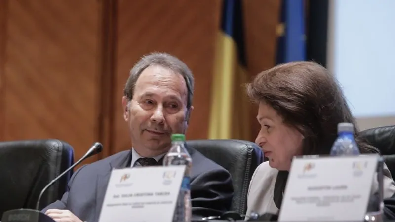 Valer Dorneanu nu a infirmat, dar nici nu a confirmat întâlnirea pe întuneric cu Cristina Tarcea. Foto Inquam Photos/George Călin