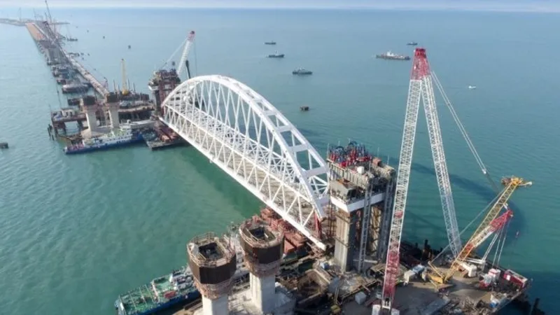 Podul leagă Peninsula Crimeea de Rusia continentală- Foto: LinkedIN