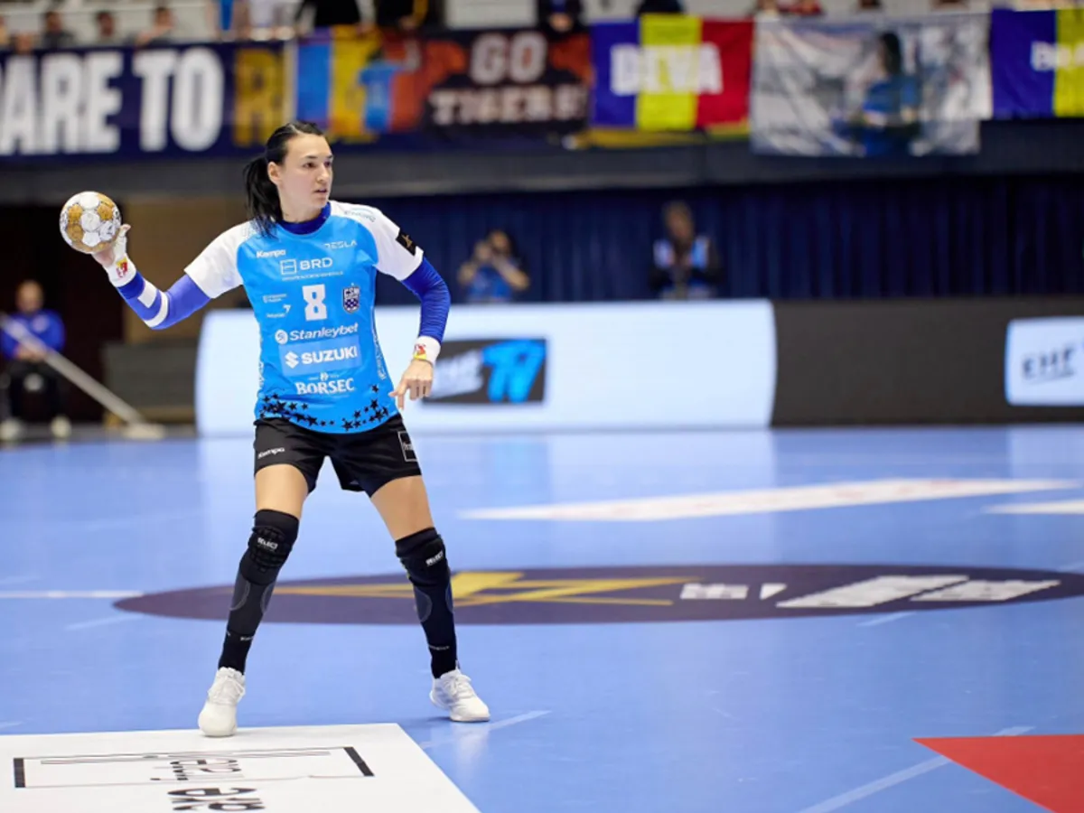 Cristina Neagu va fi decorată de președintele interimar al României, Ilie Bolojan - Foto: Facebook / Cristina Neagu