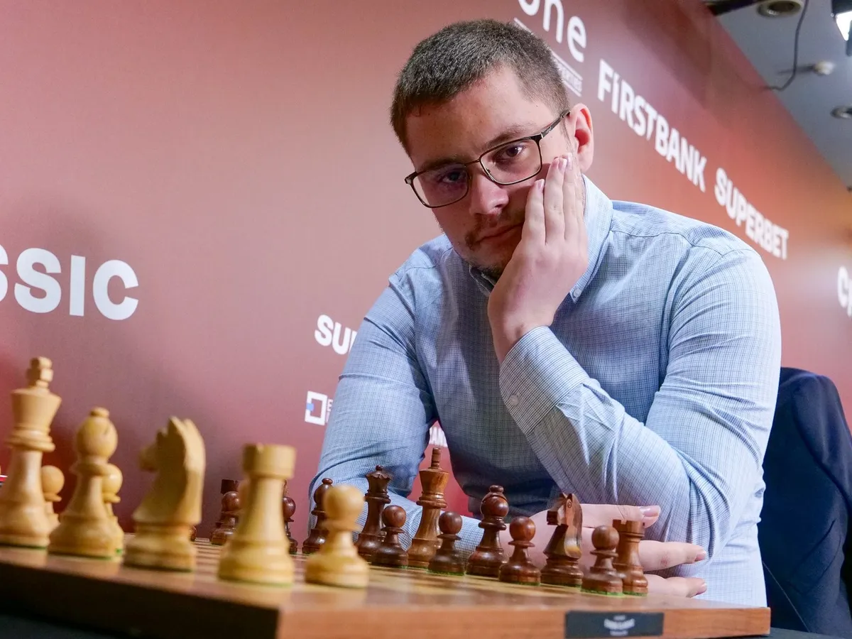 Victorie pentru șahistul român, Bogdan Deac, în runda a III-a etapei Superbet Chess Classic Romania