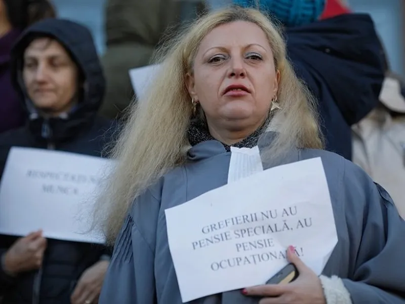 Protest al grefierilor pentru pensiile de serviciu. FOTO: Inquam Photos / George Călin