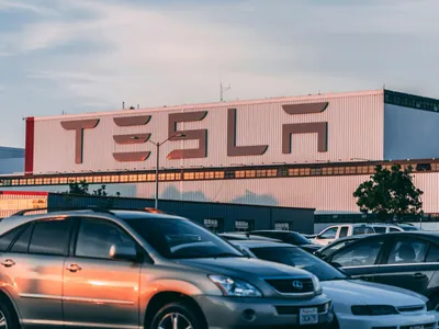 Tesla va deschide o fabrică într-un oraș din România. Sute de locuri de muncă dintr-un foc Foto: Pexels (fotografie cu caracter ilustrativ)