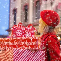 Ce cadouri preferă femeile și bărbații de Crăciun? Banii cash, pe primul loc. Vezi Top 10 preferințe - Foto: pexels.com/Jill Wellington