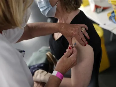 Peste 1,7 miliarde de vaccinuri împotriva SARS CoV2 administrate/Foto: Facebook