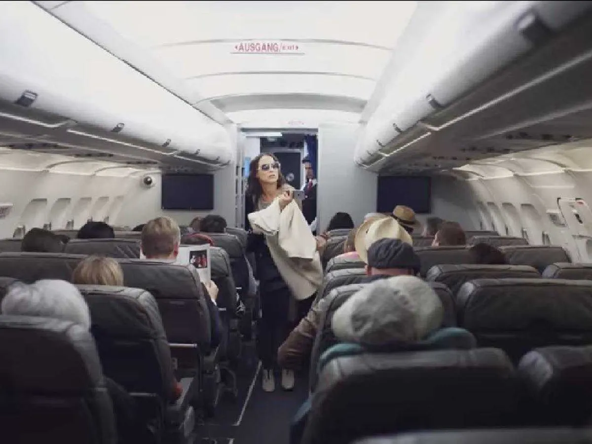 De ce nu există scaune cu locul 13 în avion. S-a aflat abia acum adevărul despre numărul 13 în avion - Foto: Airlines / imagine rol ilustrativ