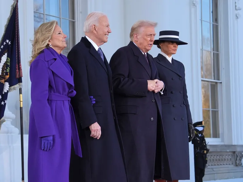 Președintele Joe Biden și prima doamnă Jill Biden îi întâmpină pe președintele ales Donald Trump și Melania Trump la Casa Albă - Foto: Profimedia Images