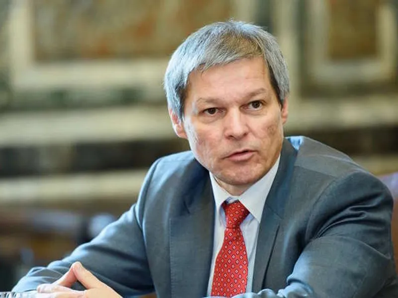 După ce și-a anunțat demisia, Cioloș a anunțat că nu mai candidează, din nou, la șefia USR  / RFI