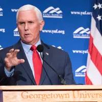 Mike Pence spune că republicanii "au opțiuni mai bune" decât Trump pentru alegerile din 2024 - FOTO: Profimedia