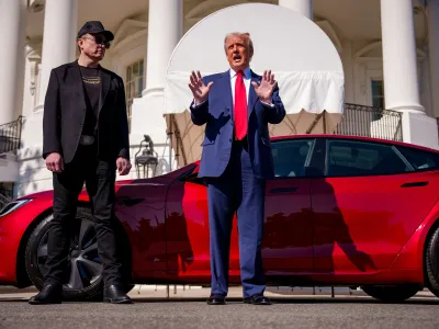 Trump l-a despăgubit pe Musk pentru pierderile Tesla. Contract cu Pentagonul de 6.000.000.000 $ - Foto: Profimedia Images (imagine cu rol ilustrativ)