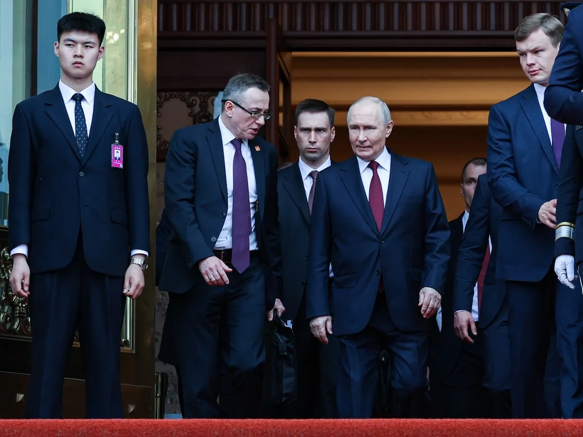 Putin, apărat de o armată de peste 800 de agenți de securitate. Crede că va fi asasinat cu drone