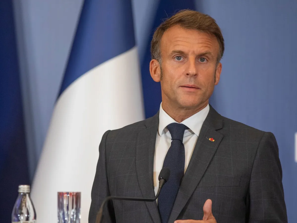 Macron surprinde Europa: salută scrisoarea lui Zelenski către Putin și o numește „o inițiativă bună”