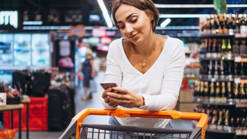 Reduceri la supermarket, înainte de Paște - Foto: Freepik.com (rol ilustrativ)