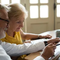 Pensionarii scapă de datoriile la pensie. A fost dat Ordinul care le taie debitele dintr-o semnătură Foto: Freepik (fotografie cu caracter ilustrativ)